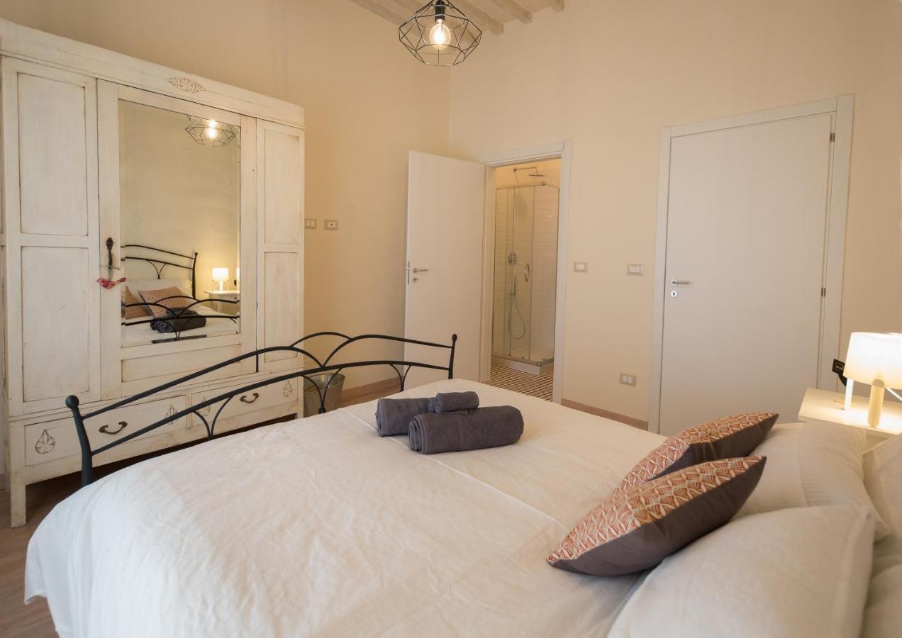 B&B In Acquaviva Livorno Exterior foto