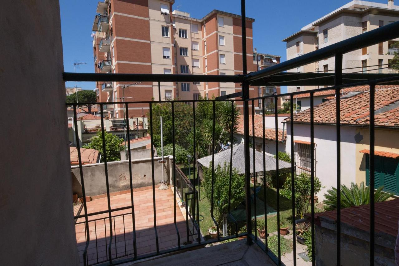 B&B In Acquaviva Livorno Exterior foto