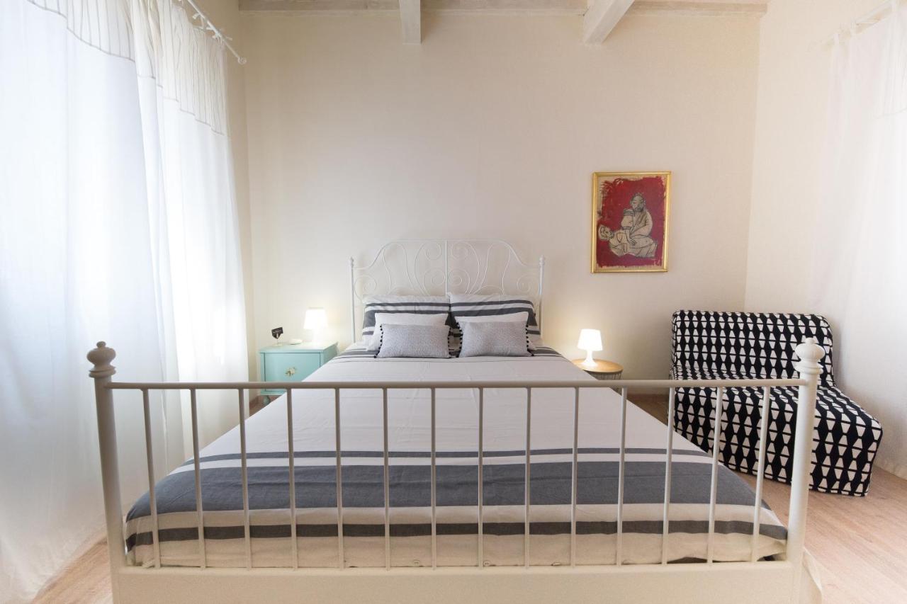 B&B In Acquaviva Livorno Exterior foto